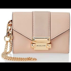 Michael Kors Blush Wallet